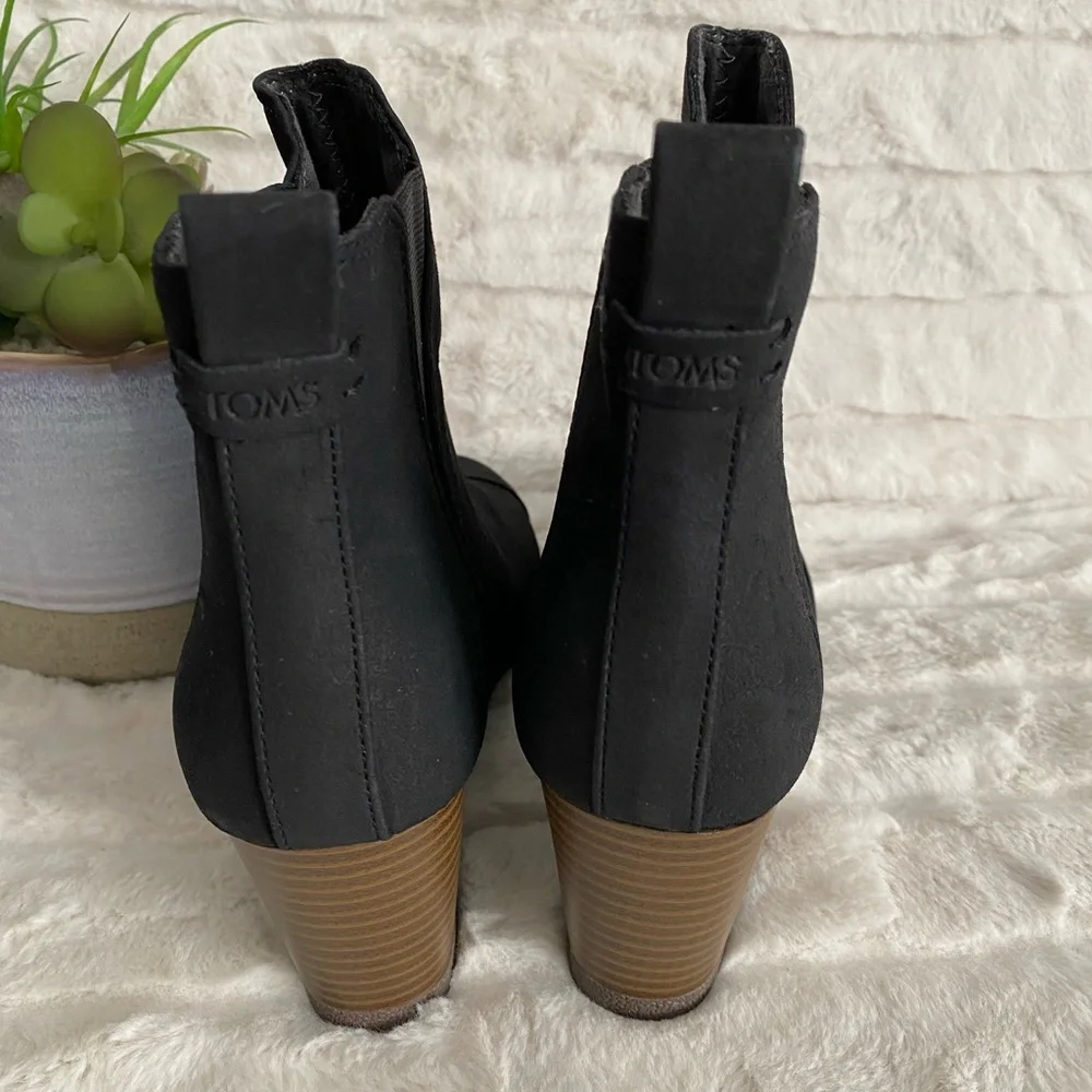 Like New Toms Ankle Boots